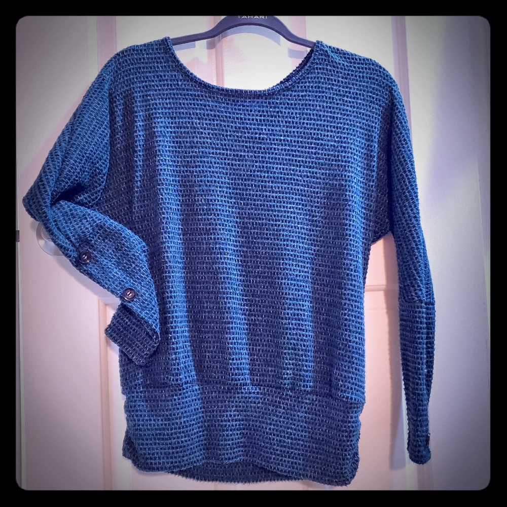 Apt 9 emerald waffle top button sleeve rouched hem